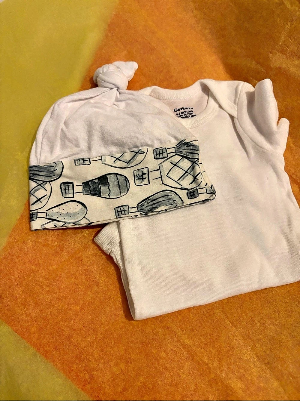 Gerber Baby Bodysuit Set White & Blue. New w/o tags88.00